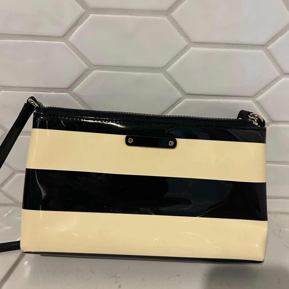 Kate Spade Black and  Beige crossbody purse